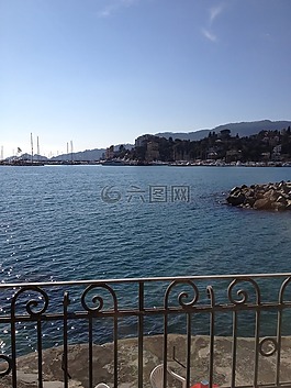 海,利古里亞,提古里奧