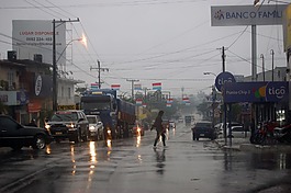 路,雨,汽車