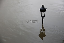 落地灯,洪水,塞纳河畔