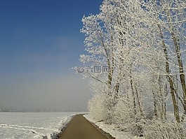 冬天,太陽(yáng),雪