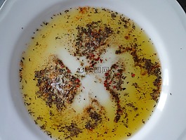 板,橄欖油,草藥