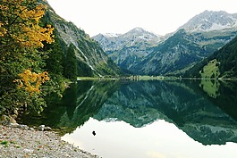 性質(zhì),山,水域