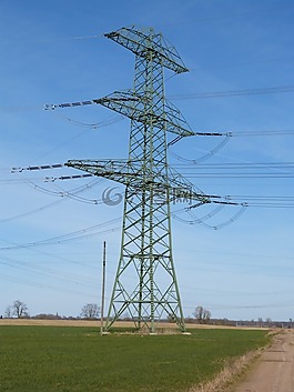 當(dāng)前,strommast,電源線