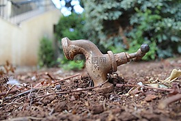 水龍頭,自來(lái)水,土地
