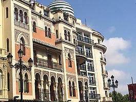 建設(shè),塞維利亞,西班牙