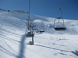 升降椅,滑雪纜車,滑雪區(qū)域