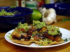 guac,卷心菜,玉米