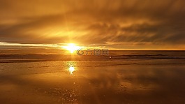 太陽,沙,光明