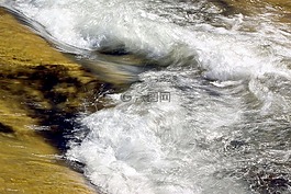 水,快,溪