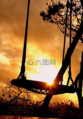 日落,擺動(dòng),云