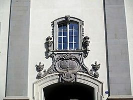 建設,修道院區,東入口