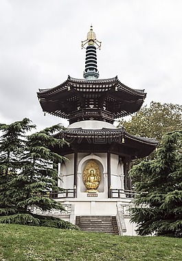 和平,寶塔,倫敦