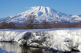 火山,河,海灘