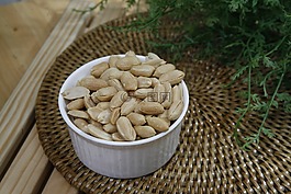 經(jīng)驗豐富的花生,花生