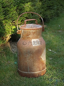 牛奶可以,老,鐵