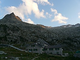 棚屋,山上的小屋,refugio de la renclusa