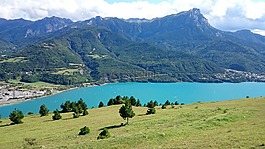 湖,山,性質(zhì)