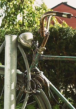 周期,那輛舊自行車,鐵銹
