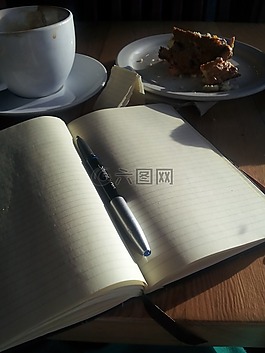 筆,雜志,寫(xiě)作