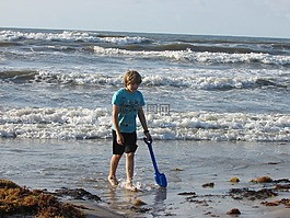 海洋,沿海一线,男孩在海滩