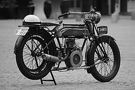 輕便摩托車,摩托,自行車