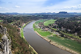 易北河,河,易北河砂岩山