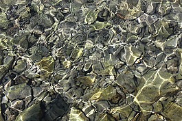 水,海,石頭