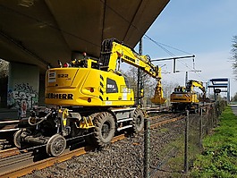 軌道施工機械,火車,機