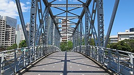 多桥,建设,结构