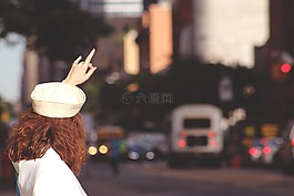女孩,豁免,总线