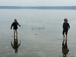 兄弟姐妹,幾點(diǎn)思考,水行走