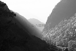 黑色和白色,丘陵,山