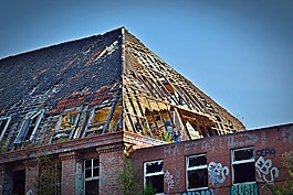 丟失的地方,工廠,屋頂