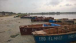 船,湖,粉色