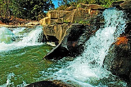 河風(fēng)景,瀑布,茵他儂