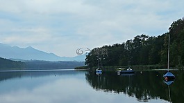 湖,上午,仍