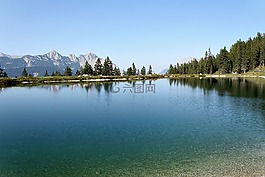 山,湖,水