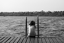 女孩,湖,木地板