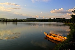 引導(dǎo),湖,魚