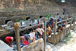 tindhara,水,來源