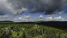 全景,jizera 山,从午餐的岩石