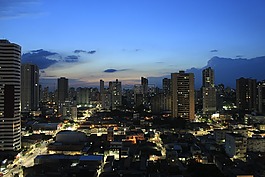 貝克,城市,人民
