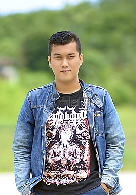請按照,我,ea