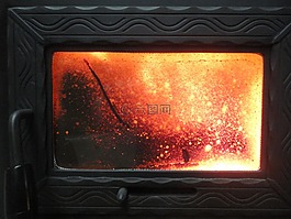 火,在室內(nèi),壁爐