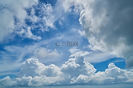 云,藍(lán)色,白