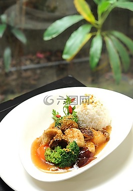 栗子杏鮑燴時蔬,西餐,西式料理