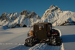滑雪看漲,除雪車,雪美容師
