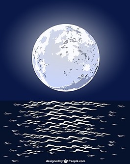 月光下的海洋
