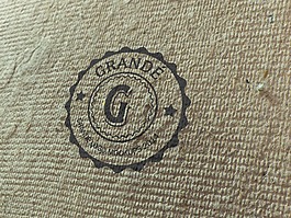纸质背景logo样机