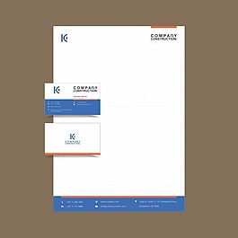 棕色背景上的商務(wù)文具